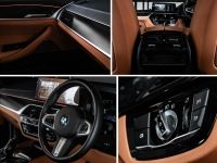 BMW SERIES 5 520d M SPORT G30 LCI  ปี 2023 สีขาว รูปที่ 9